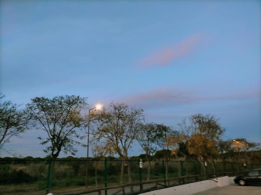 Adosado Islantilla, Huelva المظهر الخارجي الصورة